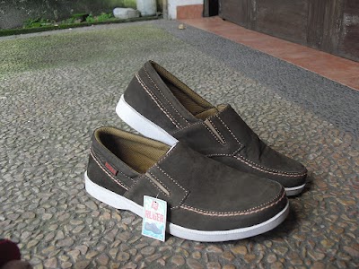 Photos of Bronso Shoe Store