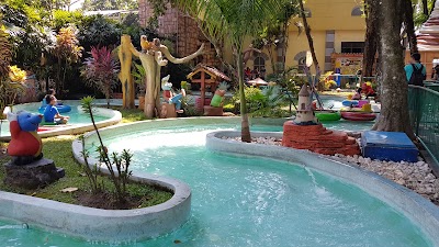 Photos of Kids Fun - Arung Jeram