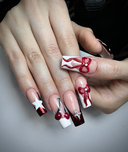 Mickey Nails Bielany