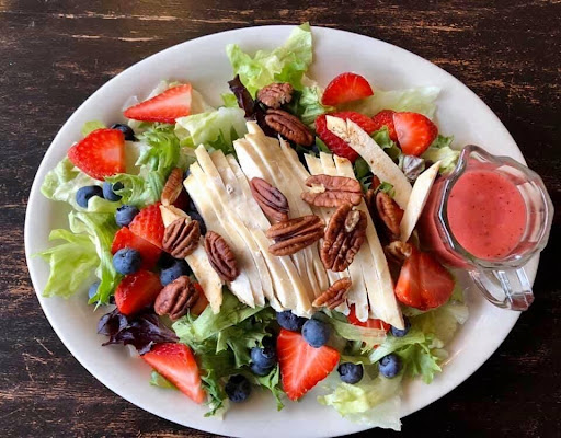 Mom's Parkside Cafe - Thumbnail