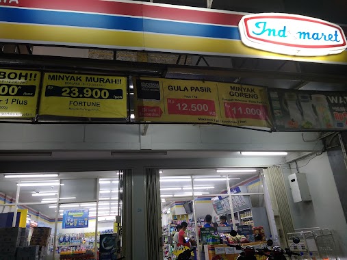 Indomaret, Author: anatta sannai