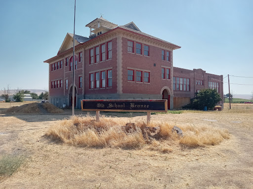 Vincent School - Visual