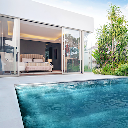 Photo n°23 de h2o inox - piscine inox à Miribel (Société de construction de piscine)