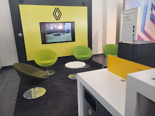 Photo n°10 de RENAULT WORMHOUT - GROUPE AUTOSPHERE à Wormhout (Vendeur de voitures d'occasion)
