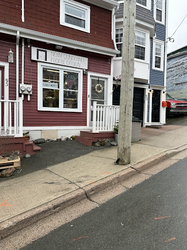 Newfoundland Floral Design - Thumbnail
