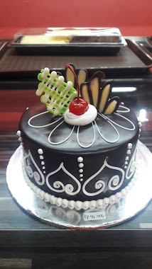 Dhilla Cake & Bakery, Author: Zhayna Manis