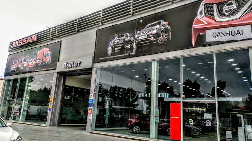 Nissan Quart de Poblet Almenar Gallery - Spain