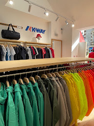 Photo n°6 de K-Way Cabourg à Cabourg (Magasin de vêtements)