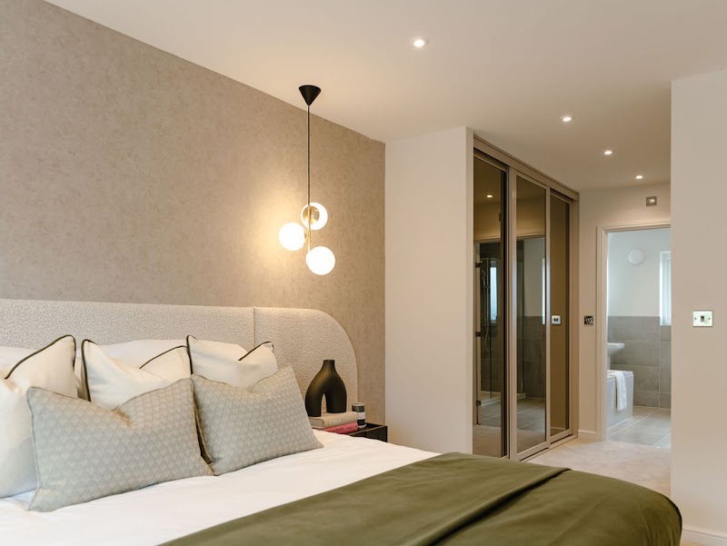 Castle Green Homes - Bridgewater View, Daresbury photo 2