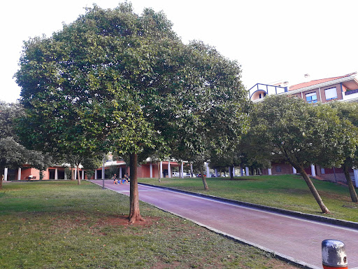 Iberre Barri Enparantza - Thumbnail