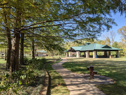 Dames Park - Visual