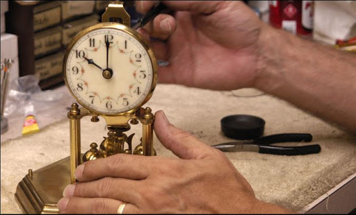 Ye Olde Clock Shoppe - Thumbnail