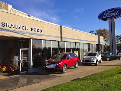 Photos of Skalnek Ford