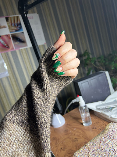 Nails Marthe - Thumbnail