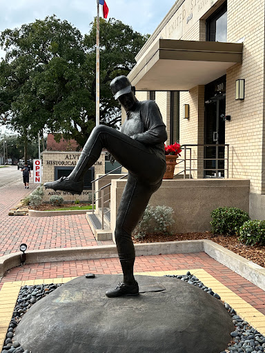 Nolan Ryan Statue - Visual