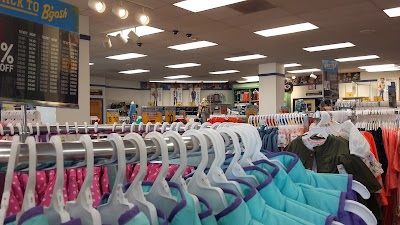 Photos of Tanger Outlets Lancaster