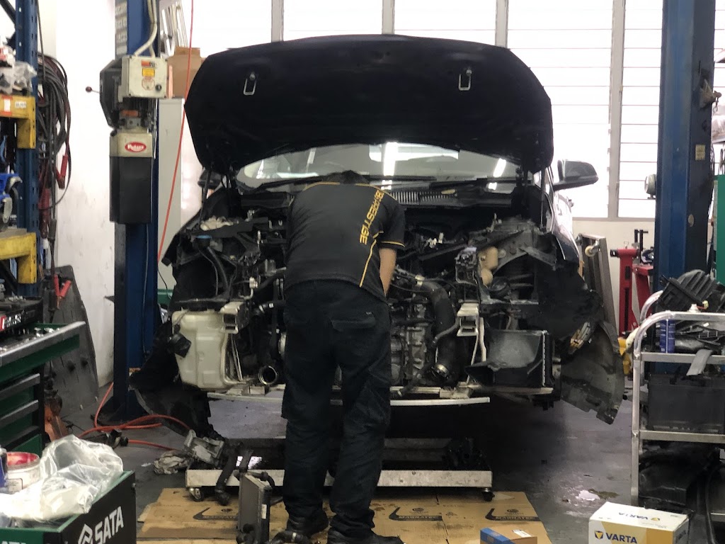 OBS PRESTIGE PTE LTD - car servicing Singapore facility photo 2