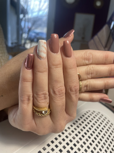 Aux ongles d’Amalya / Pamiers - Thumbnail