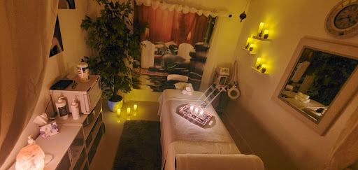 Relaxing Hands - Visual