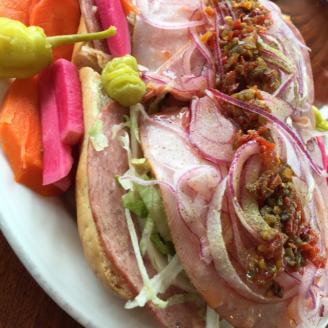 Lee's Hoagie House