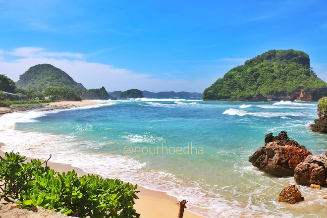 Visit Goa Cina Beach On Your Trip To Malang Or Indonesia