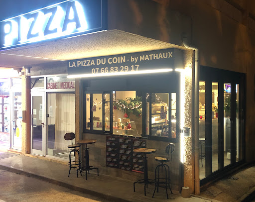 Photo 3 - Presto Pizza