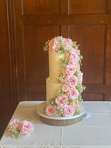 Maldini Cakes Horsham - Thumbnail
