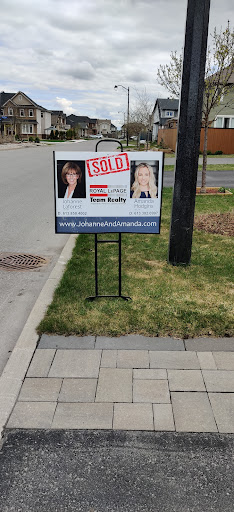 The Johanne & Amanda Real Estate Team - Thumbnail