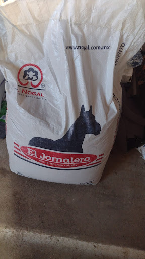 Veterinaria y forrajera barranco del muerto