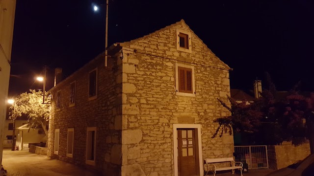 Sali