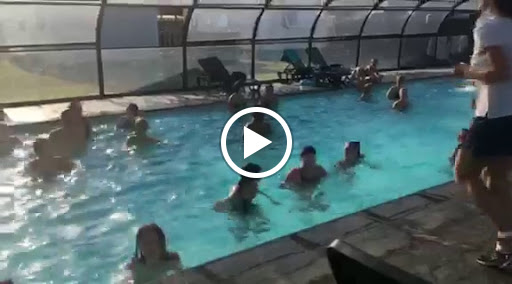 Photo de Camping Au Vert de L' Authie, accueil camping-car, piscine, étang de pêche ,bar brasserie à Auxi-le-Château (62390)