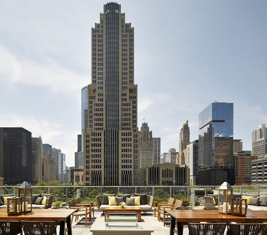 Loews Chicago Hotel by null