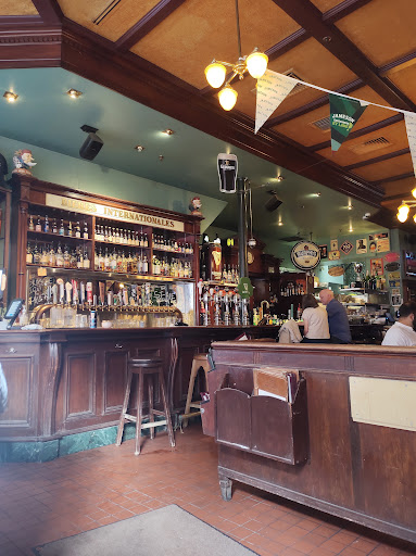 Pub St-Alexandre - Visual