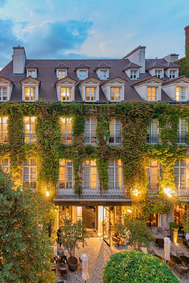 Le Pavillon de la Reine