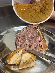 Photo n°5 de Chez César à Saint Quentin la Poterie à Saint-Quentin-la-Poterie (Épicerie fine)