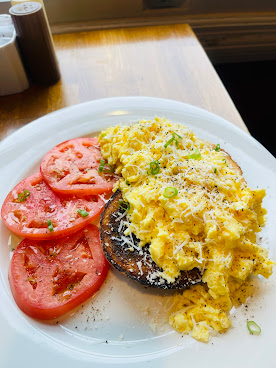 Dockside Diner by null