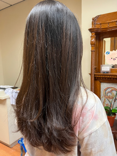 Ellie Hair Studio - Thumbnail
