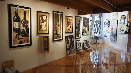 Michael J Wolf Fine Arts - Thumbnail