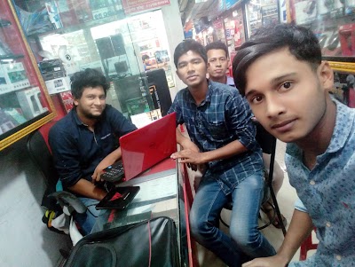 Photos of Khandaker Haque Tower