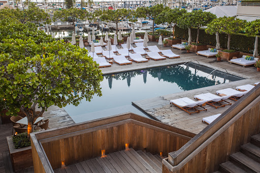 Hilton Vacation Club The Modern Honolulu - Thumbnail