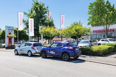 car-dealer