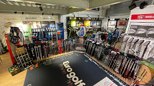 Photo n°2 de Eurogolf Strasbourg-Magasin de matériel de golf à Mundolsheim (Magasin de vêtements de sport)