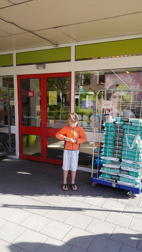 PLUS Klaas Neels Gallery - Netherlands