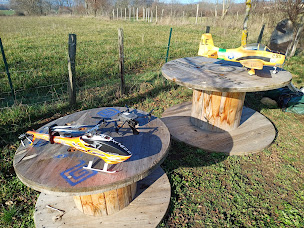 Photo n°1 de AIMSLA club d'aéromodelisme (association dans l'intérêt du modélisme à Saint Laurent d'Agny) à Saint-Laurent-d'Agny (Club de modélisme)