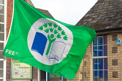 Bedwas Junior School Logo