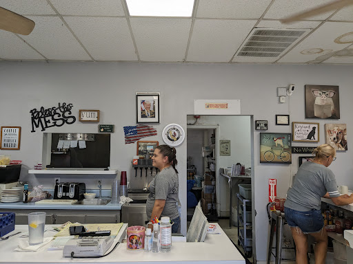 Carla's Cafe - Thumbnail