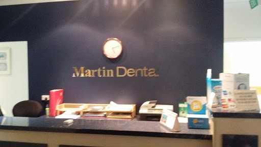 Martin Family & Cosmetic Dentistry- Gold Coast Logo