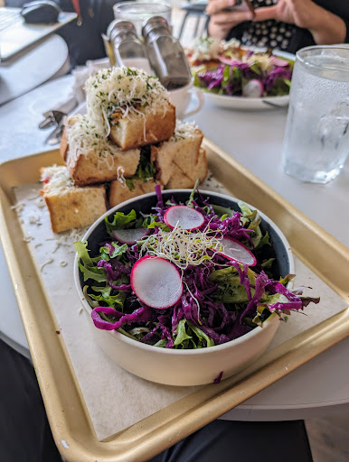 Armelle Café - Visual