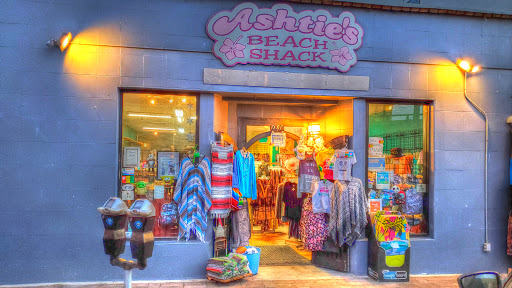 Ashtie's Beach Shack Logo