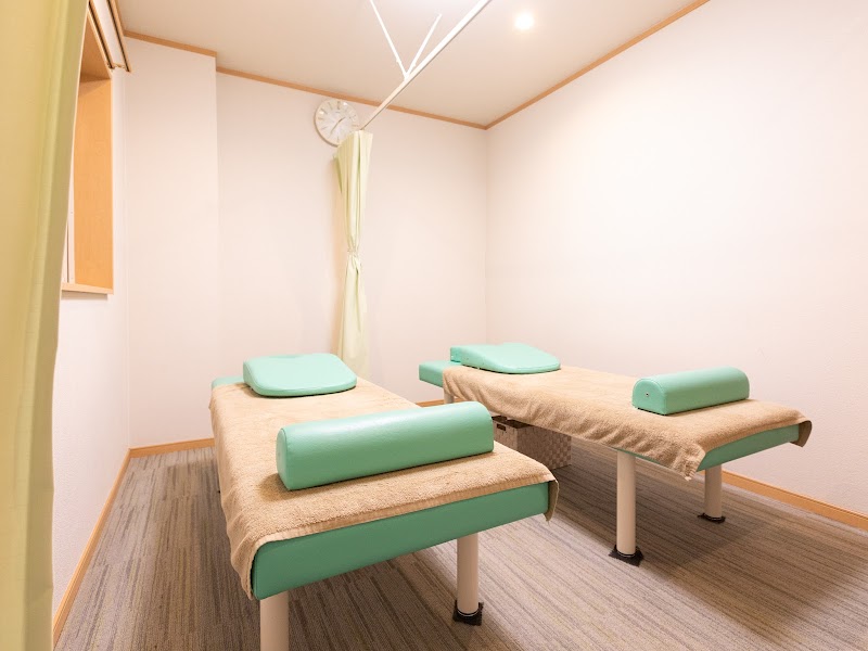 アール鍼灸整骨院